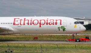 Prvý Airbus A350-1000 Ethiopian Airlines dostal nové farby (c)twitter.com/cliper31