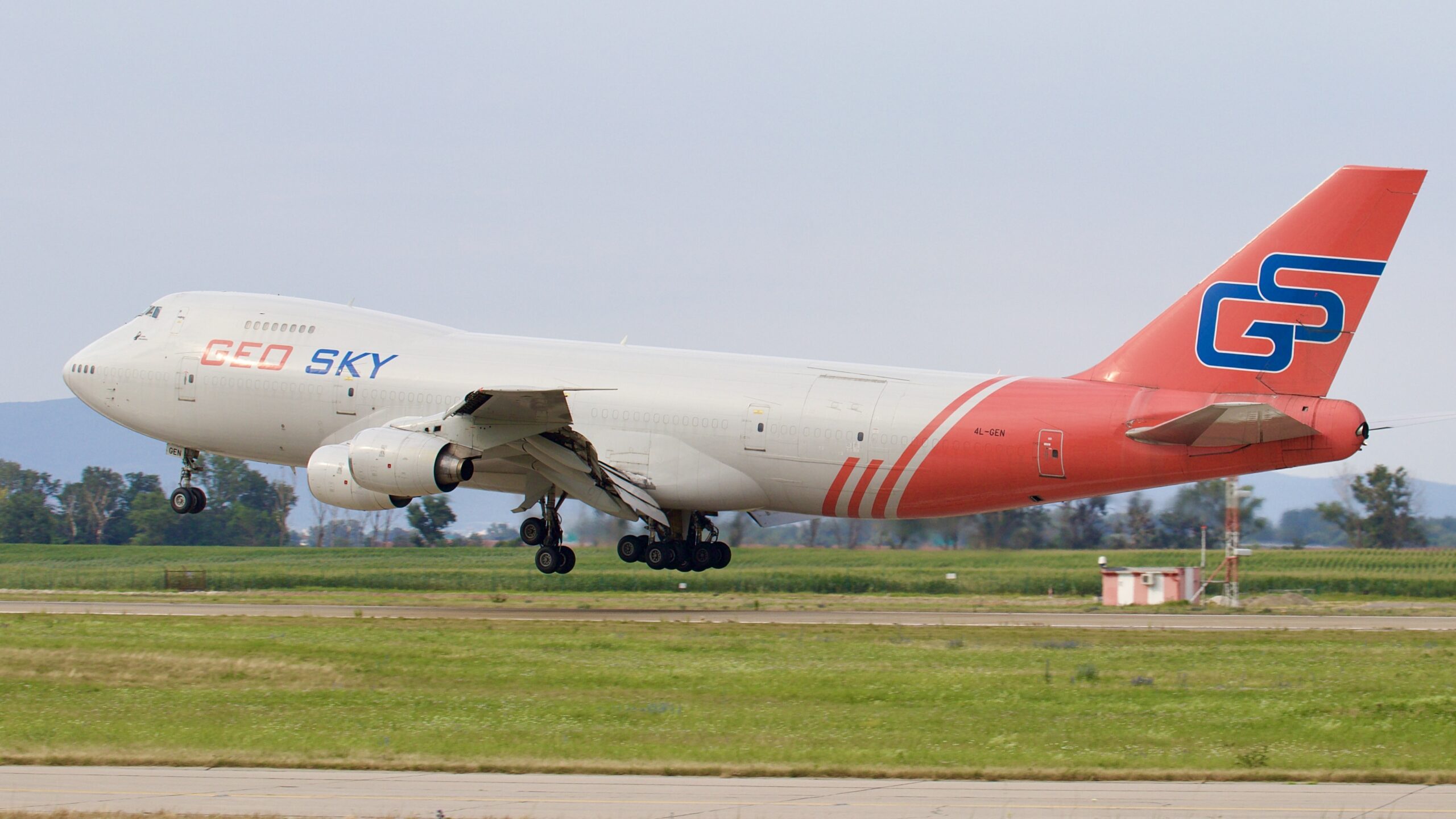 Boeing 747-236B(SF) GeoSky © P. Marianič