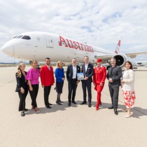 Boeing 787-9 Austrian Airlines dostal meno “Schönbrunn Palace” (c)austrian.com