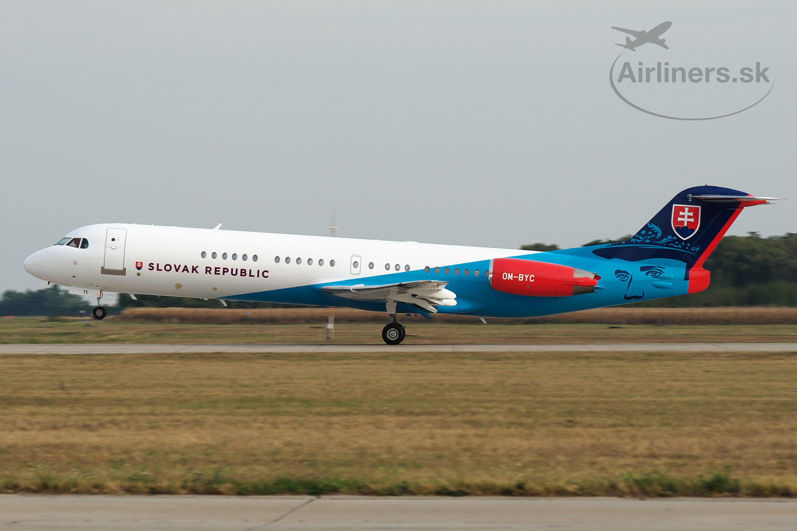 Prvý vzlet vo farbách LÚ MV OM-BYC Slovak Government Flight Service Fokker 100 © P. Marianič