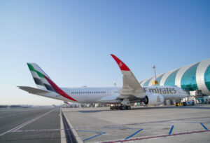 Emirates prevzali prvý Airbus A350 (c)emirates.com