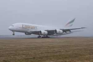 Emirates vrátili na linku z Dubaja do Prahy Airbus A380 (c)prg.aero