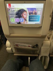 Kabína premium economy u Emirates